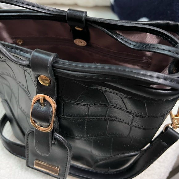 Black Bucket Bag - Picture 3 of 5